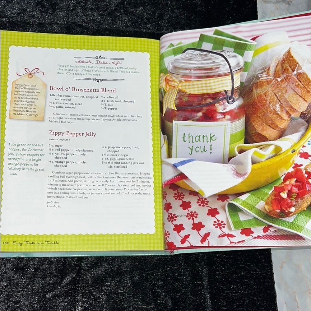 Goose Berry Patch Kitchen Cookbook Collection - Picture 6 of 10